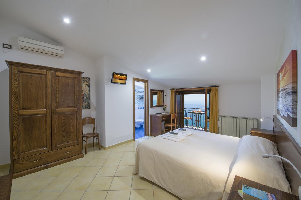 Double Room Balcony Sea View